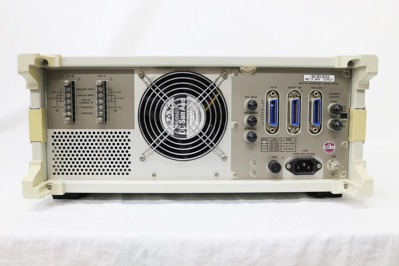 Advantest R6246 2ch 220V 20A Voltage Current Source/Monitor