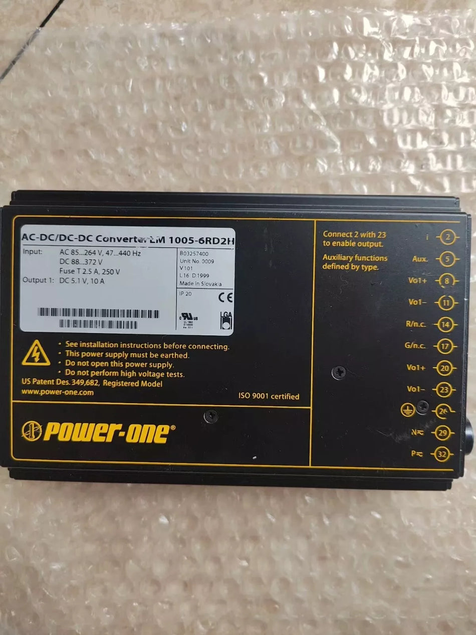 1PCS Used Power-one LM1005-6RD2H power supply #N4452 YF