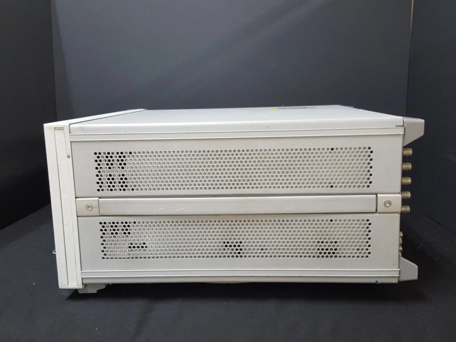 HP 8753E Network Analyzer 30kHz to 3GHz (2699)