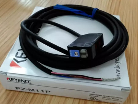 KEYENCE PZ-M11P Photoelectric Sensor - Reliable Detection in New Condition
