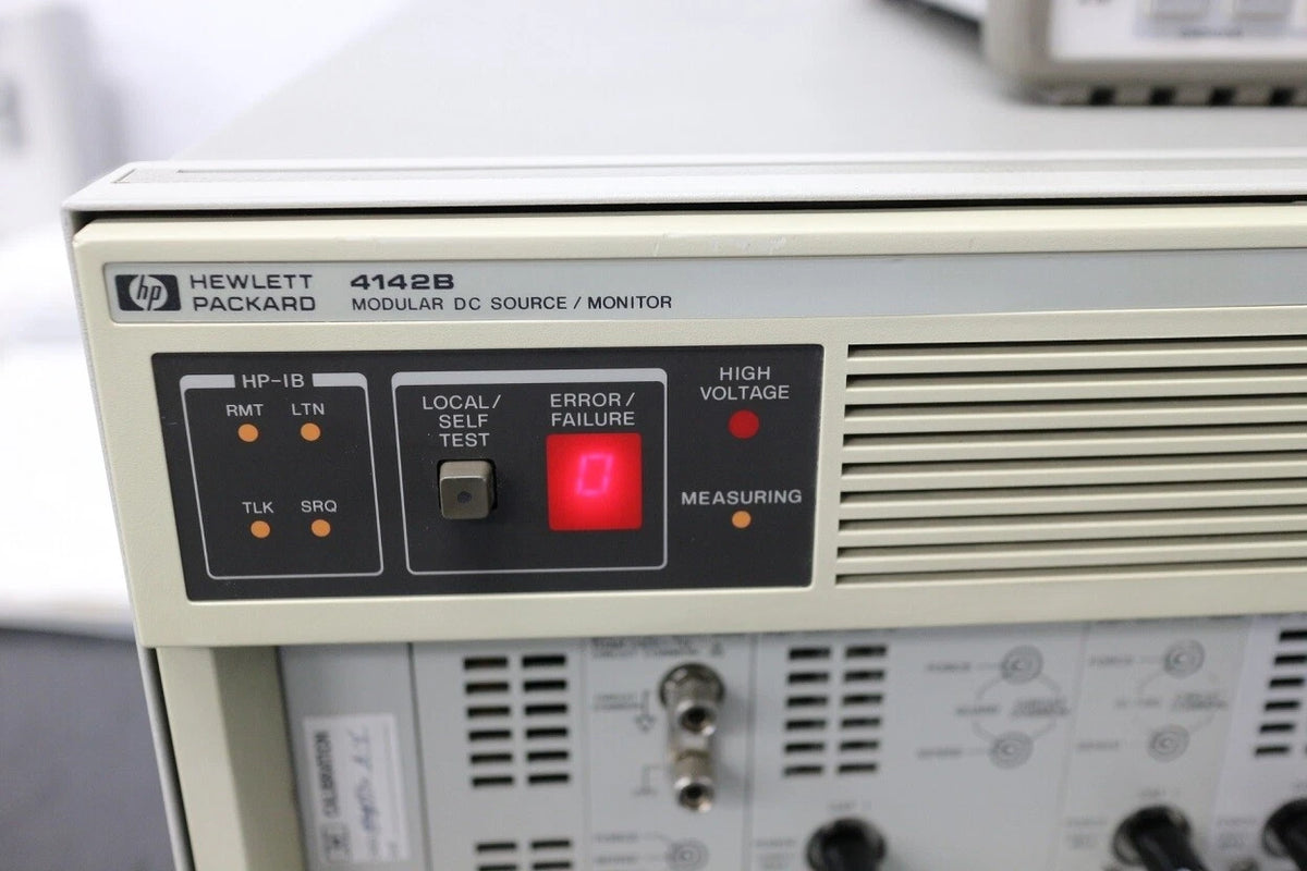 HP 4142B Modular DC Source
