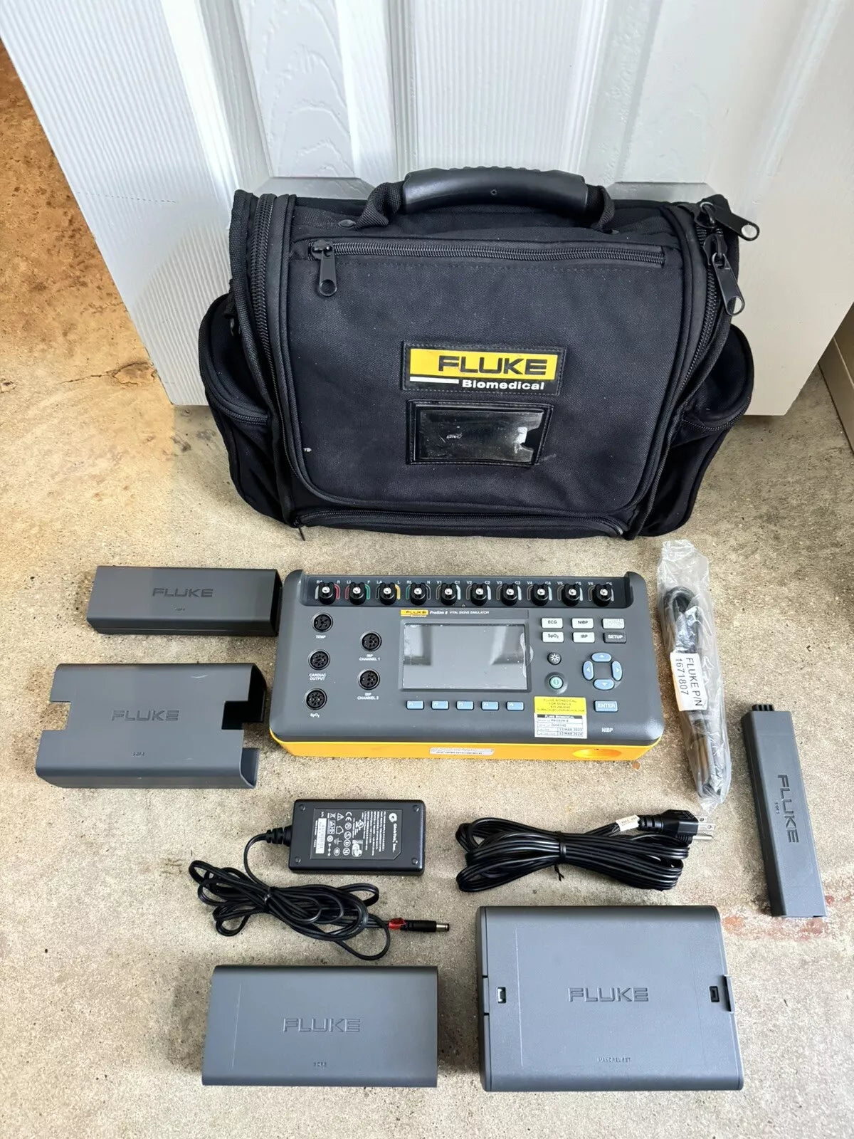Fluke Biomedical ProSim 8 Vital Signs Simulator (Calibrated 2024)