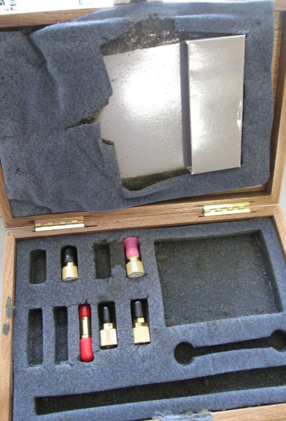 3.5mm 26.5 GHz Calibration Kit
