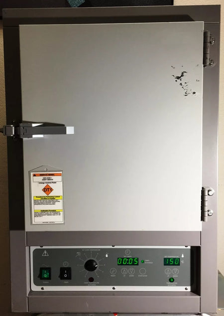 VWR-Sheldon Model 1330FM P/N 9071047 Forced Air Flow Table Top Oven