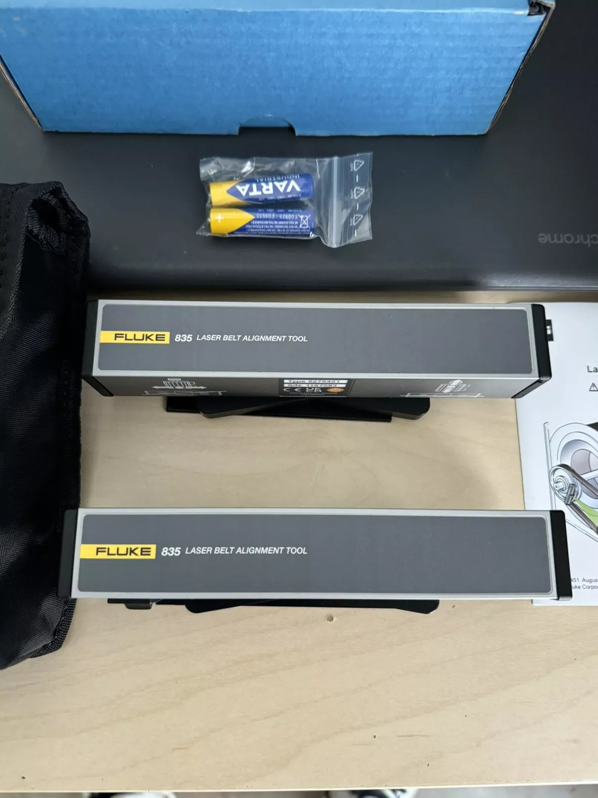 Fluke 835 Laser Belt Alignment Tool with Case - Factory Sealed