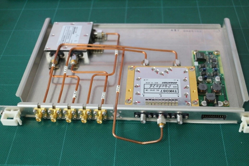 ADVANTEST R3860A BLB-030469 8GHz RF OUT Switch
