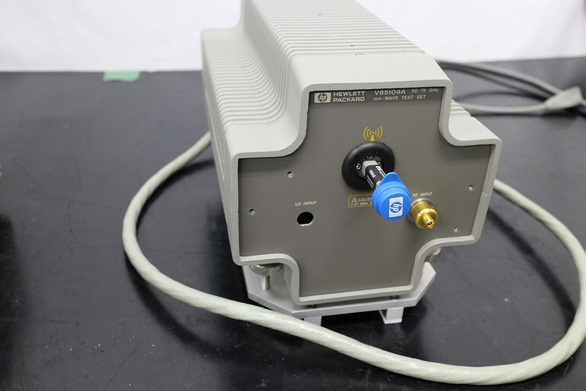 83557A 50-75GHz mm-Source Module by Agilent