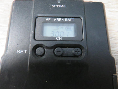 SONY UTX-B2 UHF Synthesized Transmitter - Free Shipping