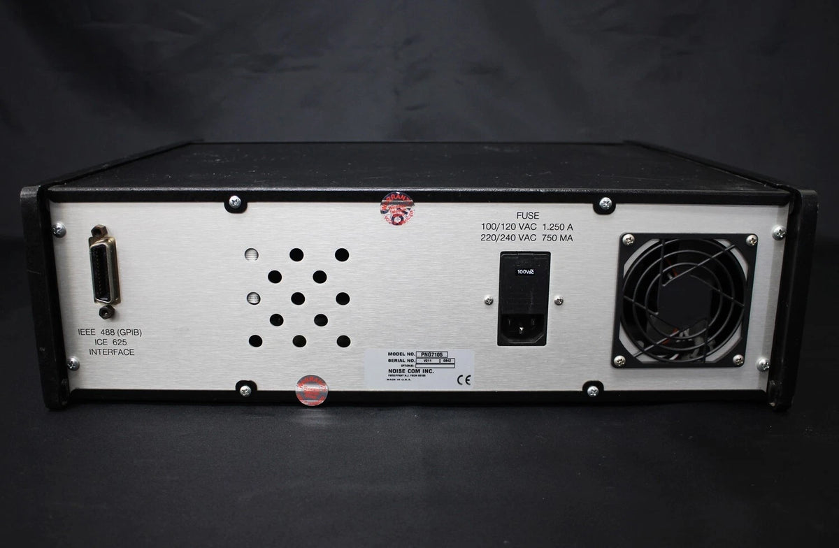 Noisecom PNG 7105  Programmable Noise Generator