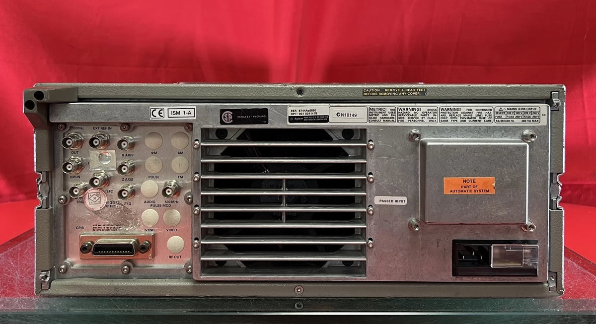 Agilent/Keysight 8664A High-Performance Signal Generator, 3 GHz