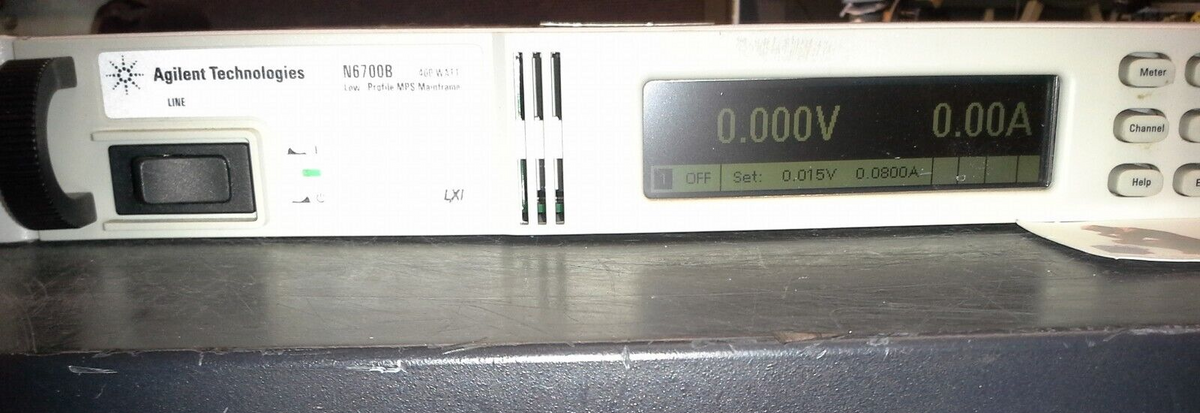 N6700B Power Supply Mainframe