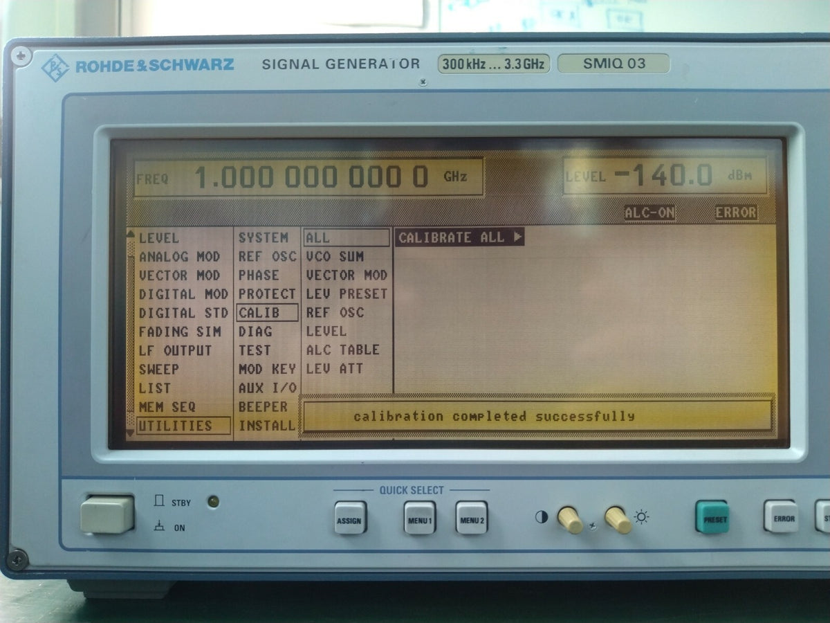 Rohde &amp; Schwarz SMIQ03 Vector Signal Generator 300 kHz ~ 3.3 GHz, Fading SIM