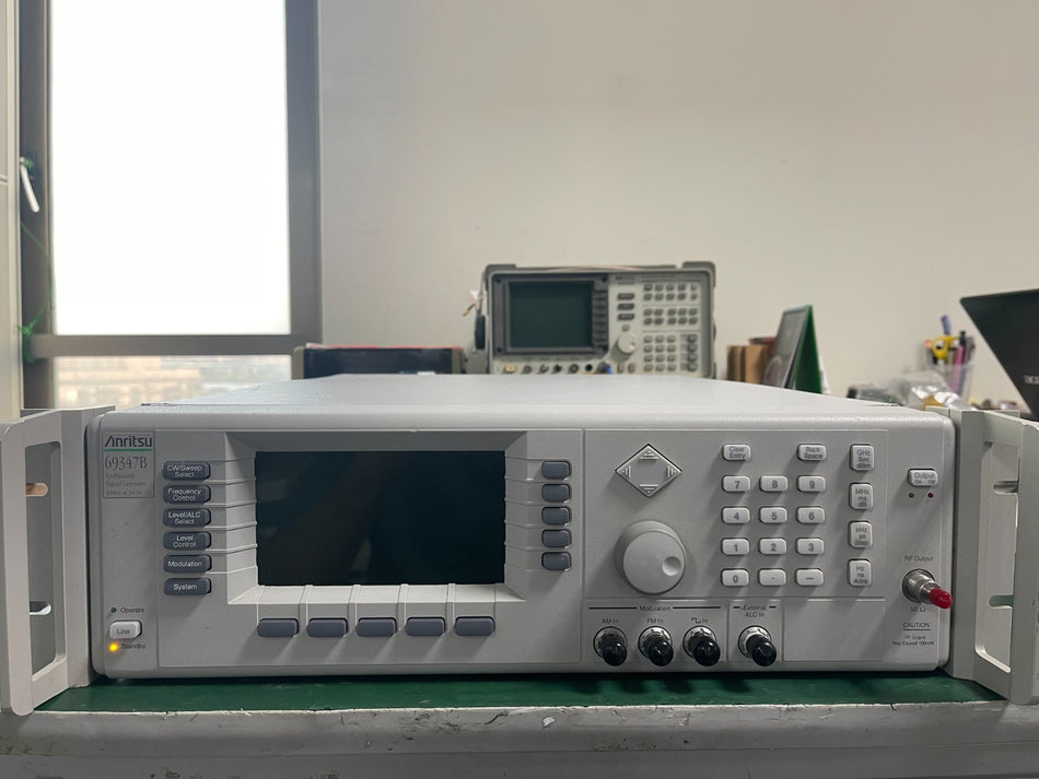 Anritsu 69347B Synthesized Signal Generator 10MHz-20GHz