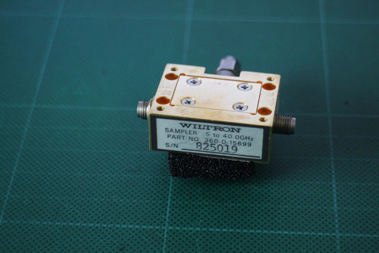 Wiltron 360-D-15699 500MHz-40GHz Sampler