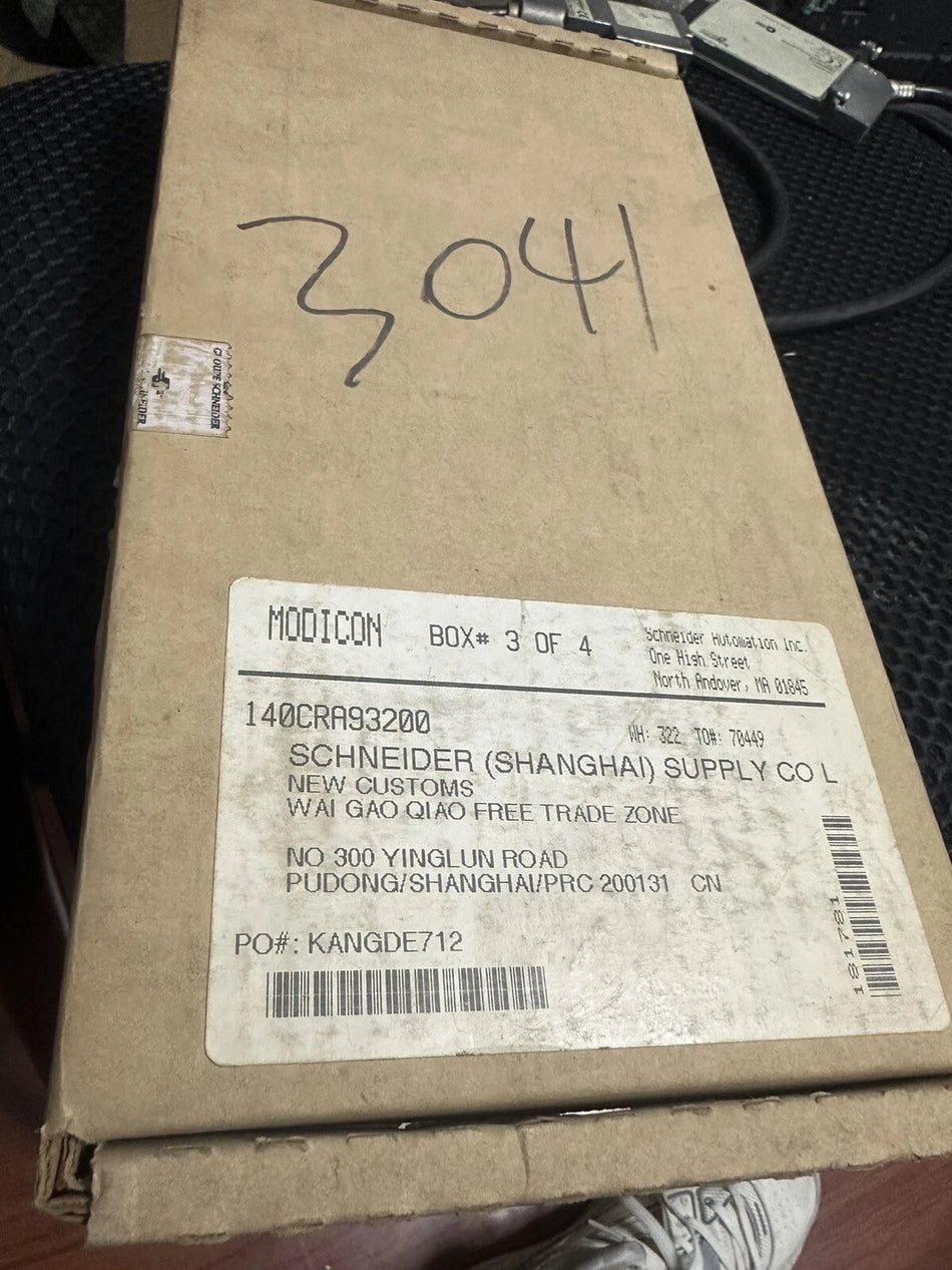 140CRA93200 Modicon Quantum Communication Adapter Module