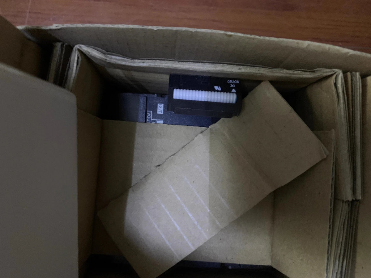 CP1W-DA041 Module for OMRON CP1 Series PLC