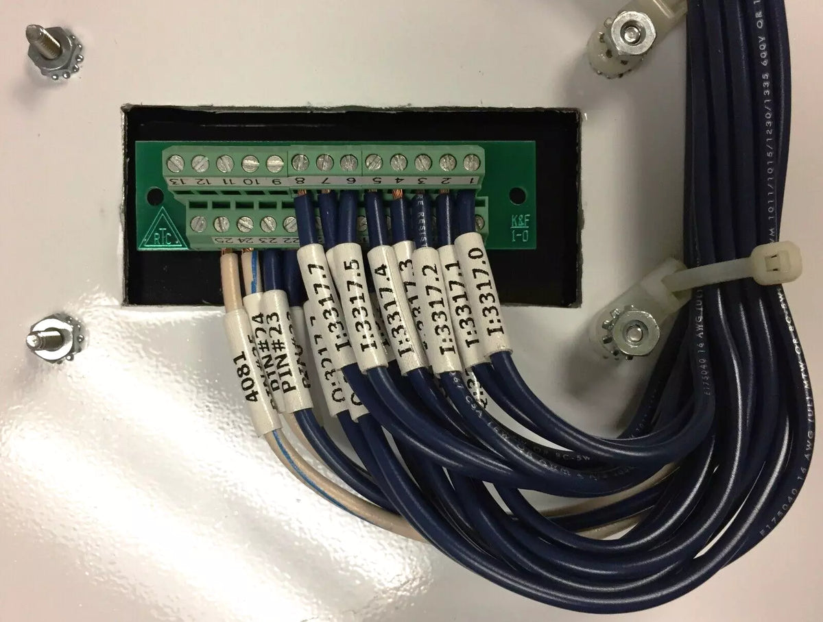 SCE SCE-1210CH-10 Industrial Control Panel with Omron DRT2-MD16TA Remote Terminal
