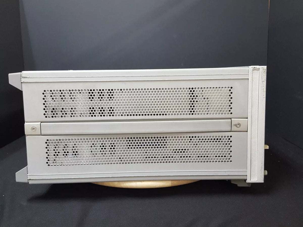 HP 8753E Network Analyzer 30kHz to 3GHz (2699)