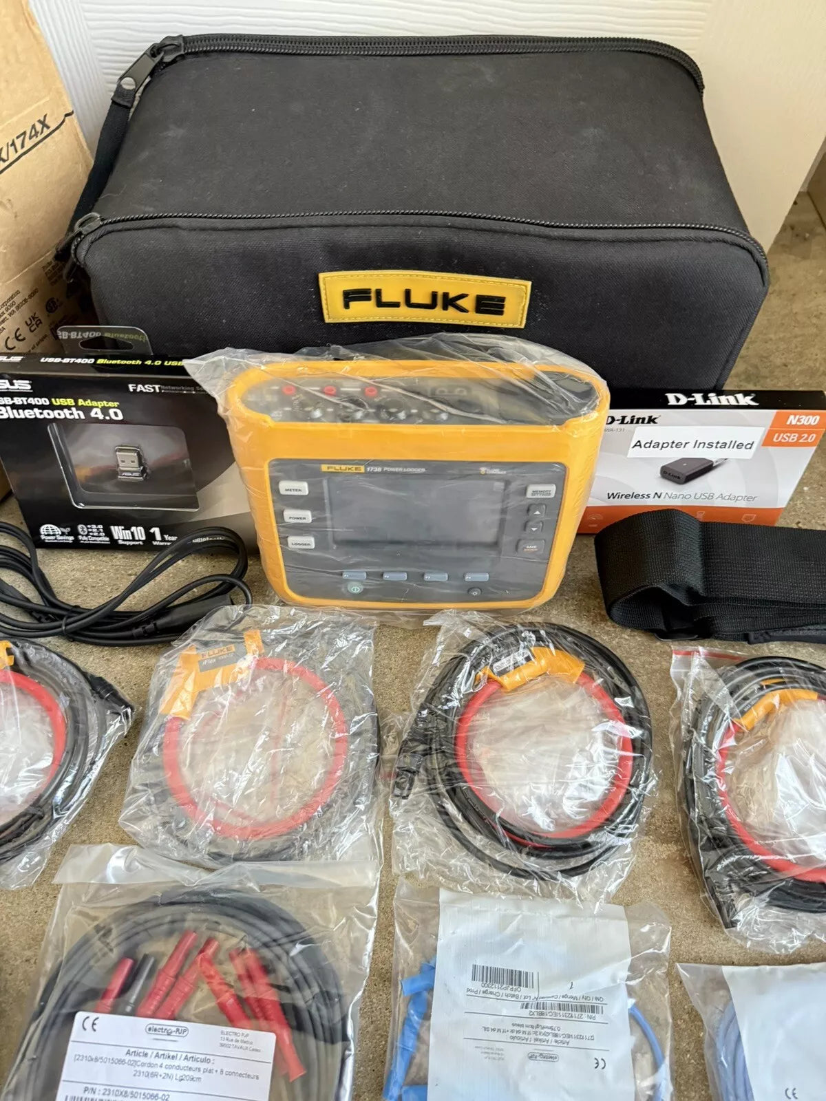 Fluke 1738 Power Logger Kit 3 Phase with Accessories Calibrated 2024