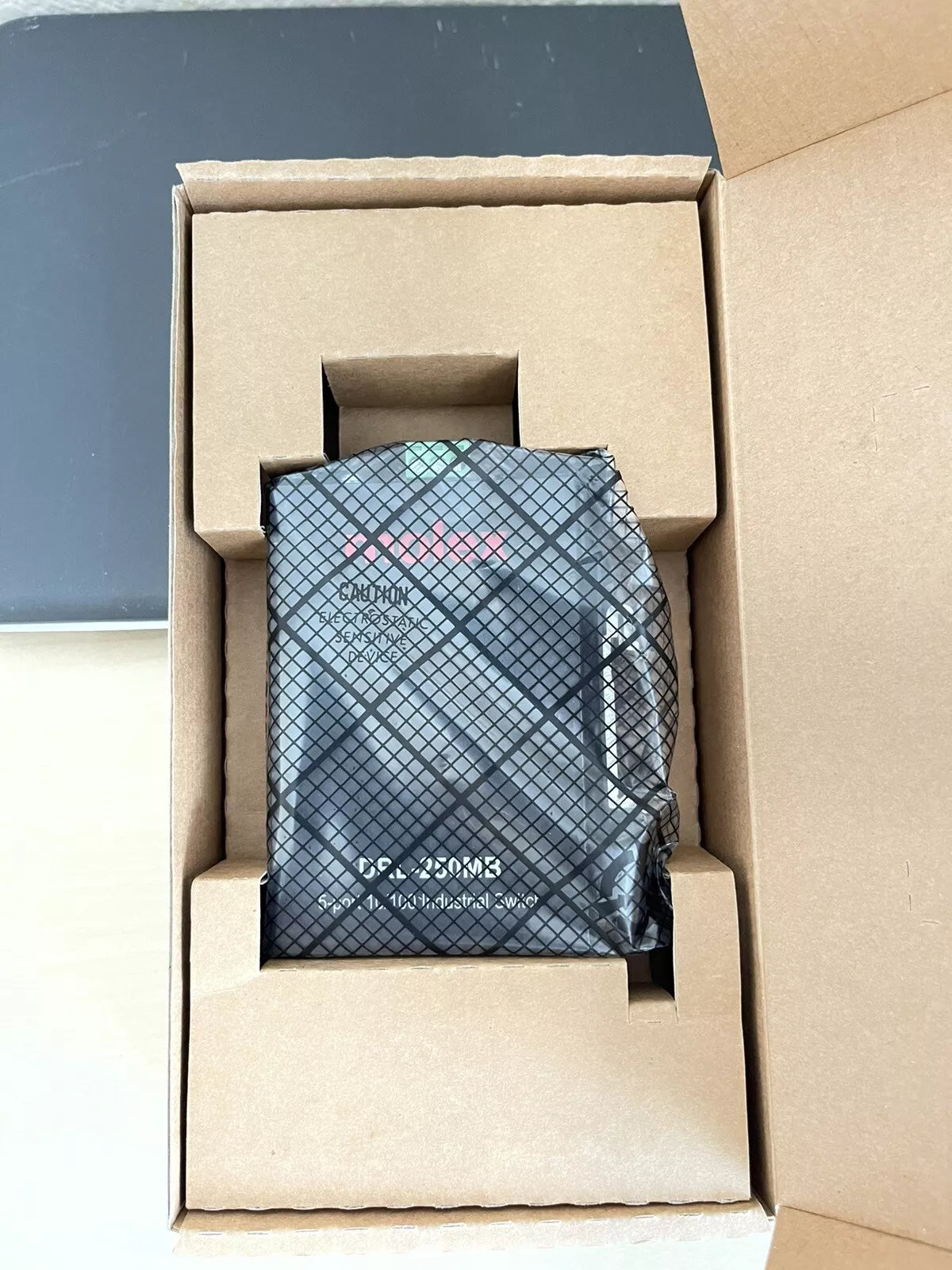 Molex DRL-250MB 5-Port Industrial Ethernet Switch