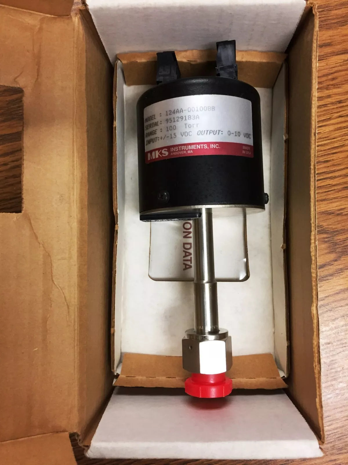 MKS 124AA-00100BB Baratron TYPE 124 Vacuum Switch - Range100 Torr