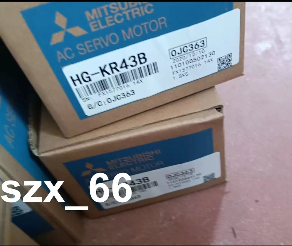 New In Box Mitsubishi HG-KR43B AC Servo Motor