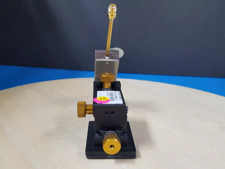 Quarter XYZ 300M ML Test Micro Positioner - 2