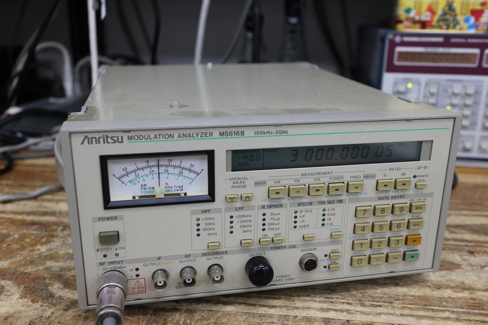 ANRITSU MT2605A Radio Communication Tester (Spectrum Monitor)