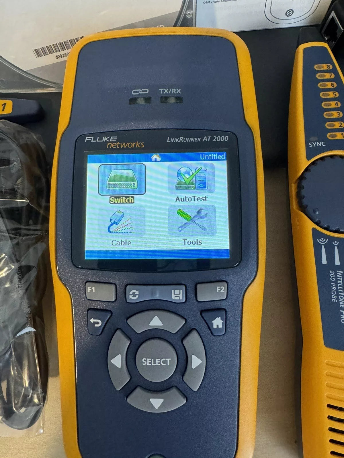 Fluke Networks LRAT-2000 LinkRunner AT-2000 Auto Tester with Fluke IntellitoneProbe