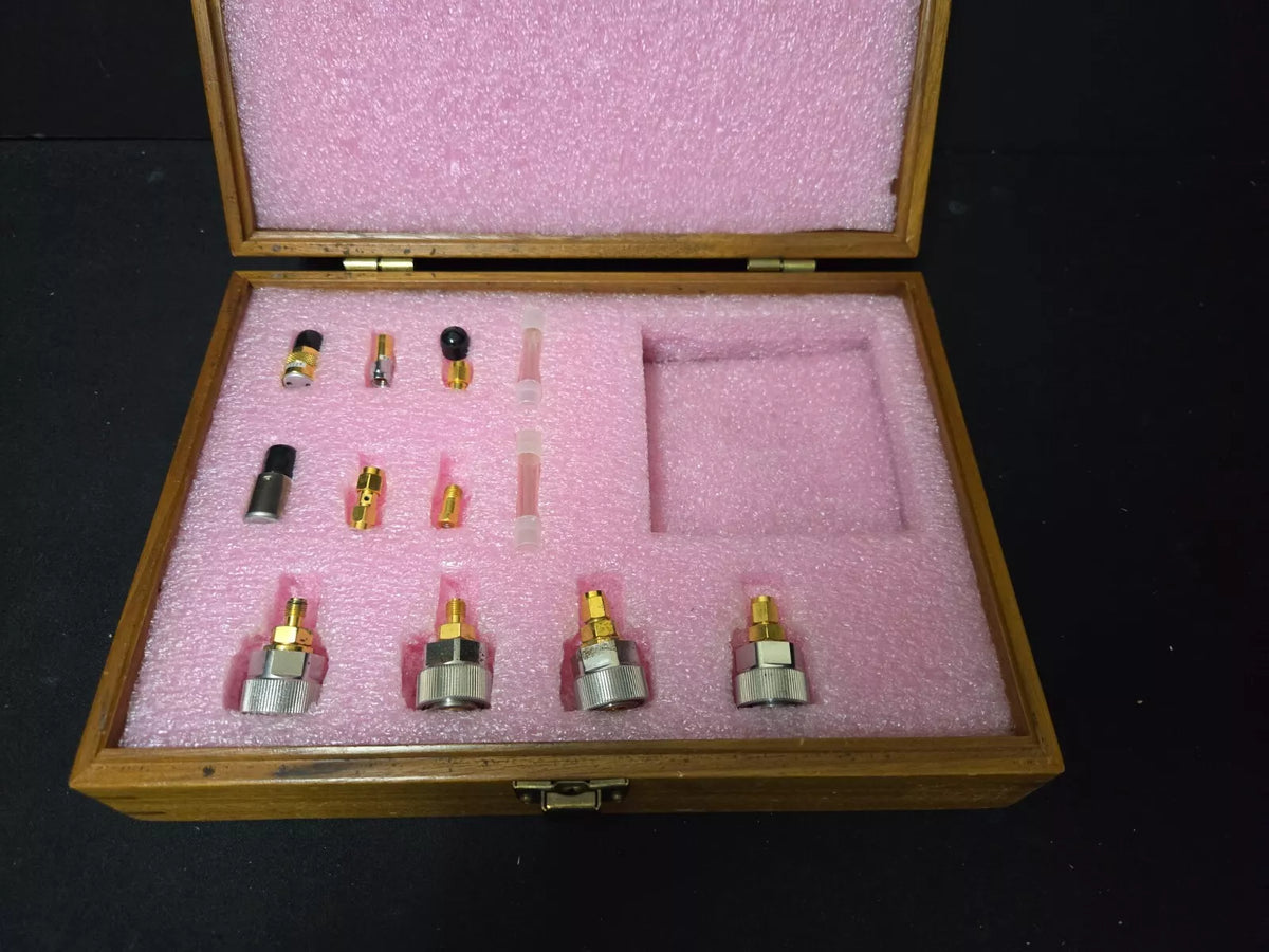 HP/Agilent 85033C 3.5mm Calibration Kit