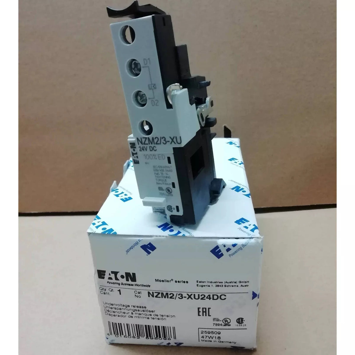 Eaton MOELLER NZM2/3-XU24DC Undervoltage Release In Box