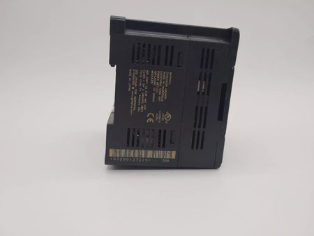 GE FANUC VersaMax IC200UDR001-BF Micro Controller with 24VDC Power Supply