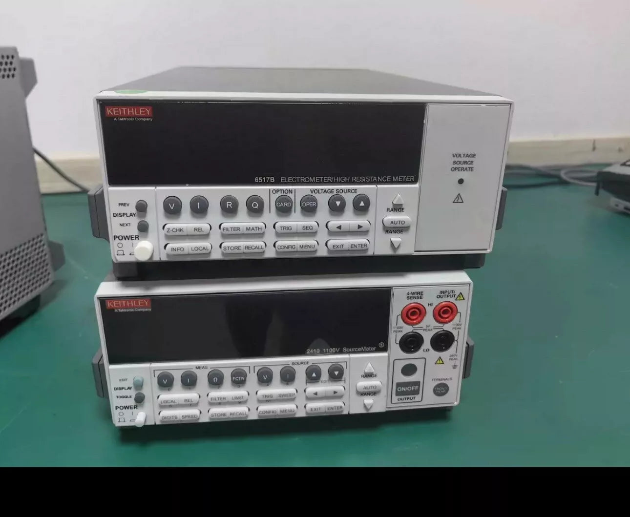 Tektronix 6517B Precision Electrometer: High Accuracy Measurement Tool