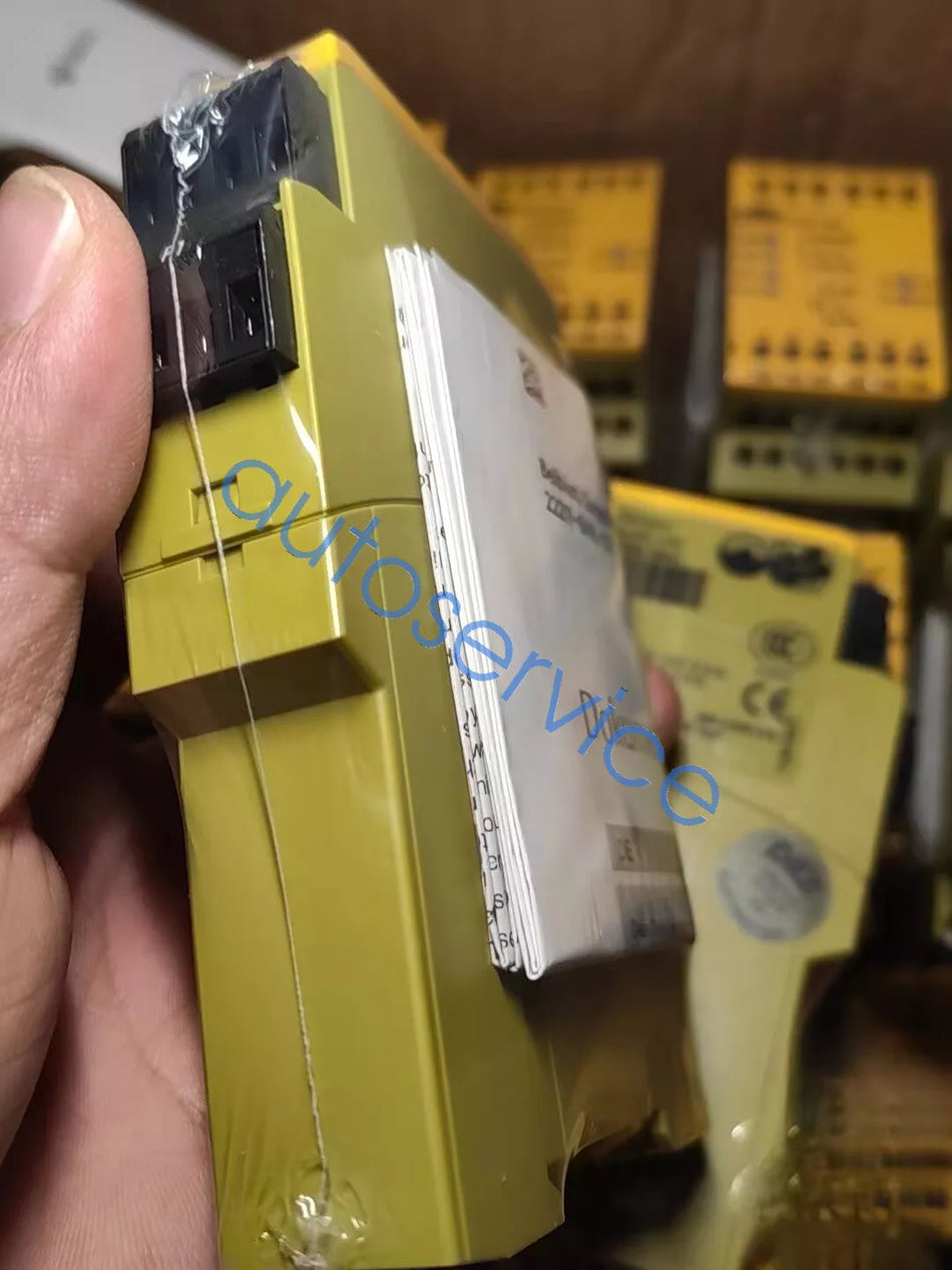 New Pilz 777601 safety relay PNOZ XV1P 3/24VDC 2n/o 1n/o t 777601 /