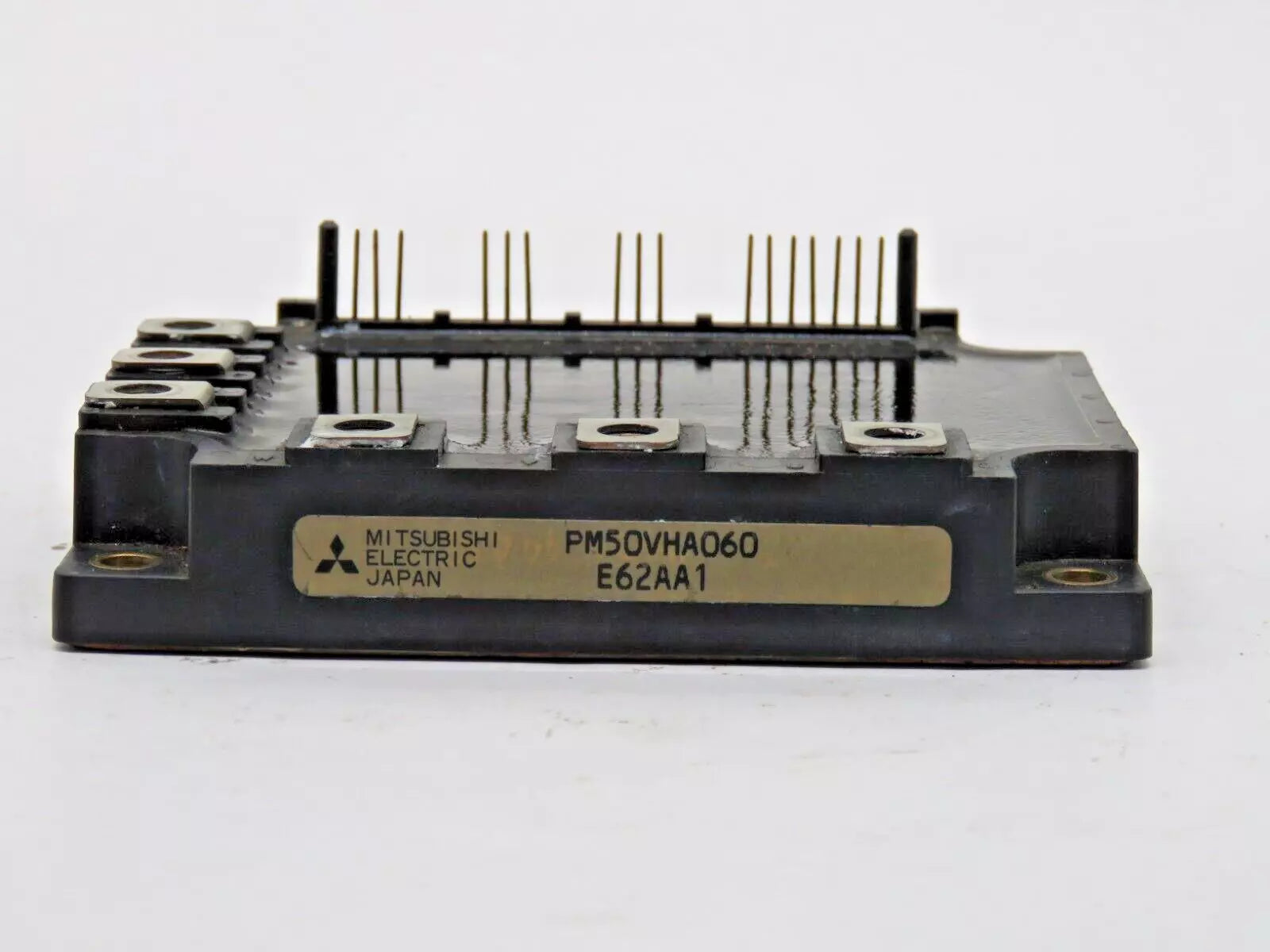 Mitsubishi Electric PM50VHA060 IPM Module E62AA1 -USED