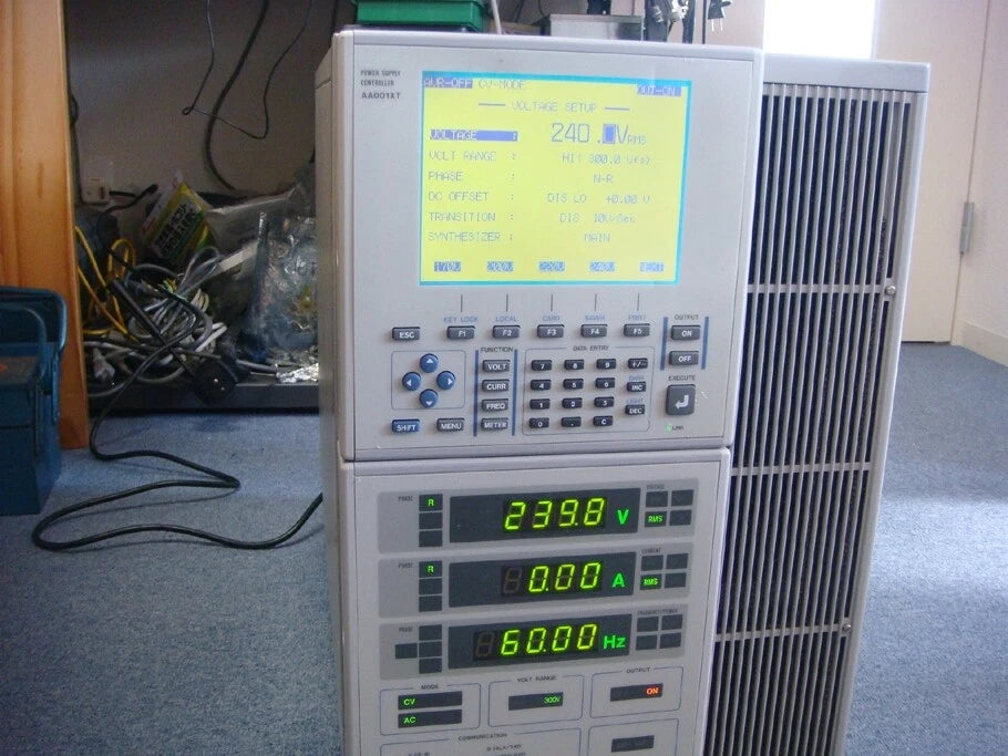 TAKASAGO AA2000XG AC300V 20A Analysing AC Power Source