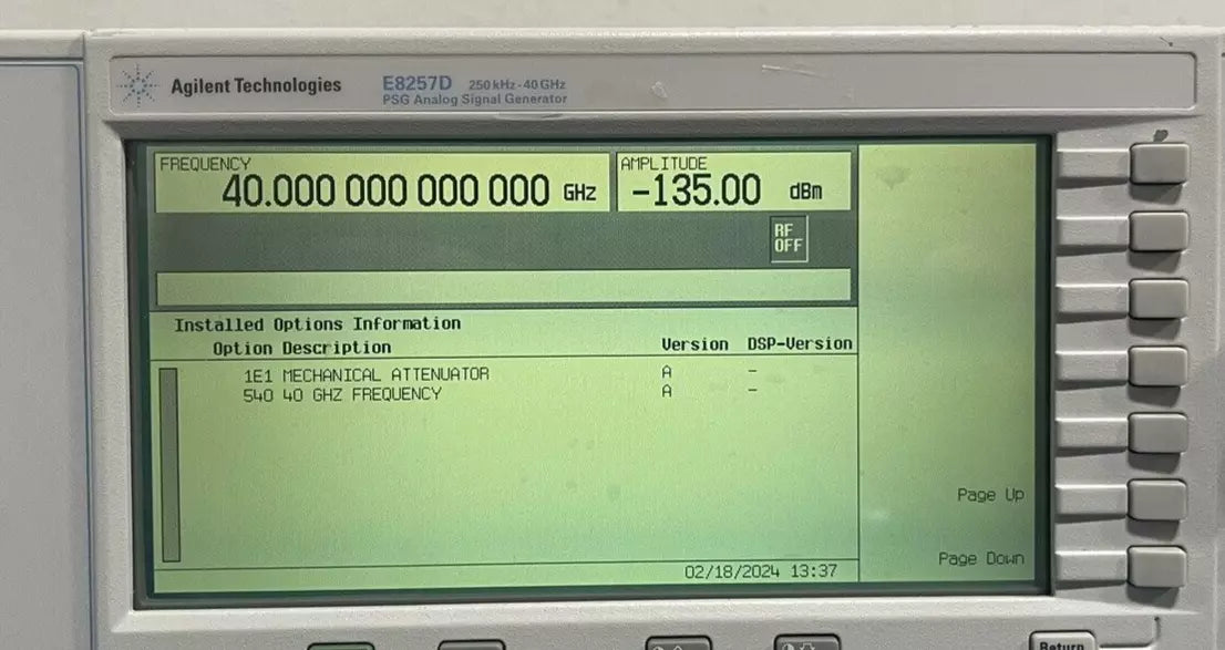 Agilent/Keysight E8257D PSG 250kHz-40GHz Analog Signal Generator Options 1E1 540