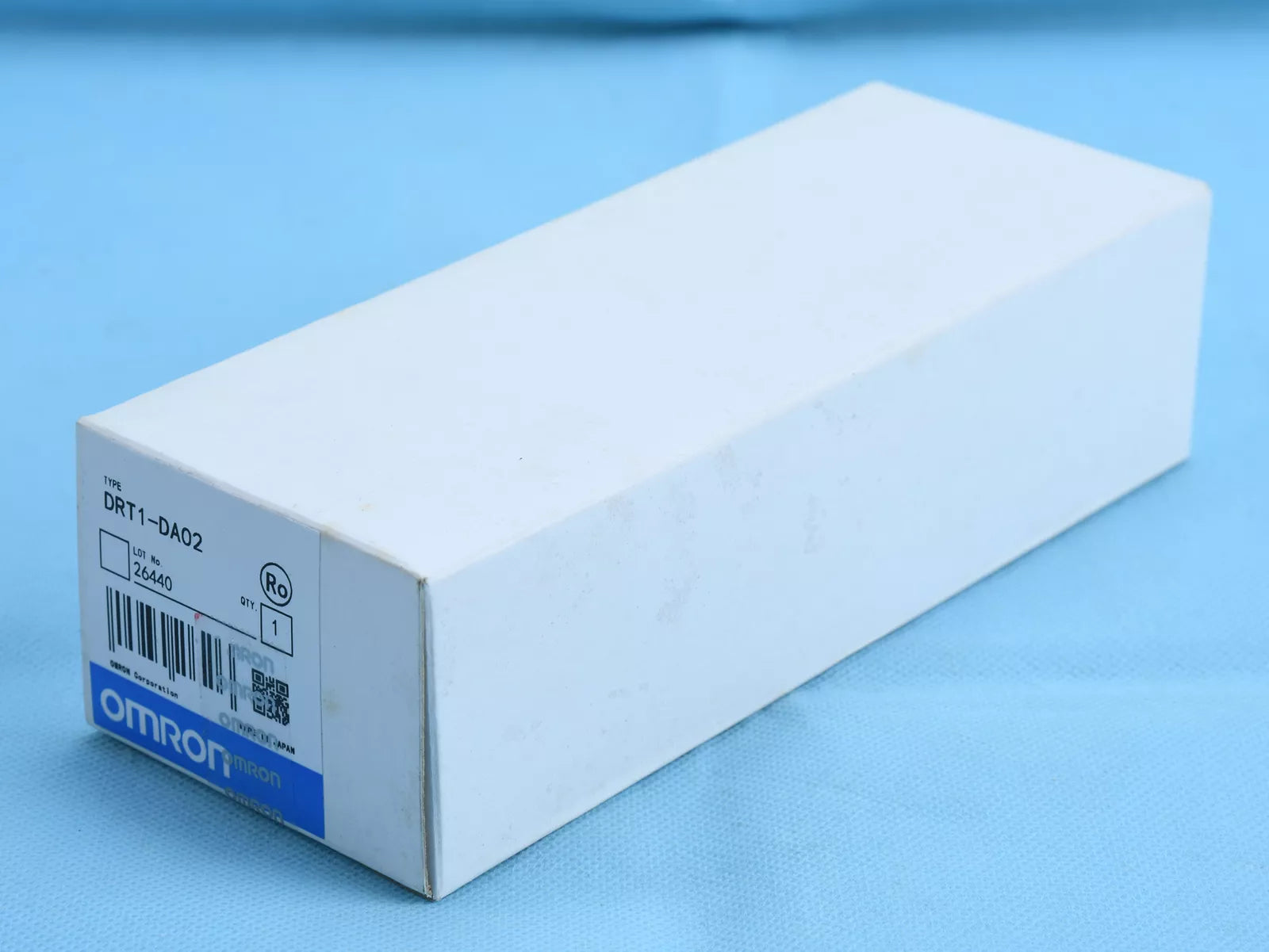 OMRON DRT1-DA02 PLC Unit in Box | Expedited Shipping - XG eqpt
