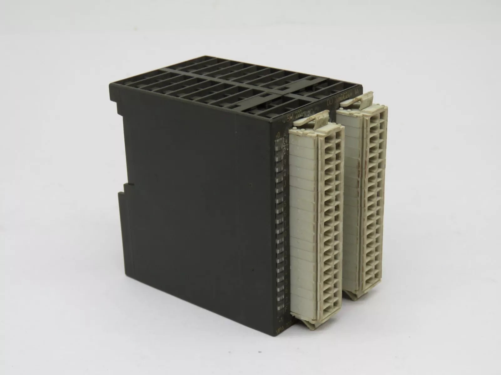 VIPA 222-2BL10 Digital Output Series SM222 with 32 Digital Outputs 24VDC