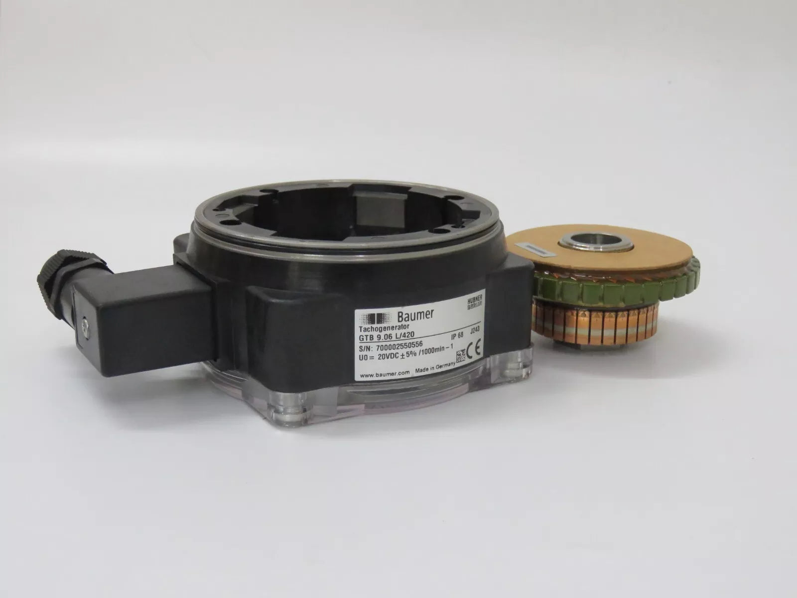 New Baumer GTB 9 Tachogenerator GTB 9.06 L/420 Blind Hollow Shaft