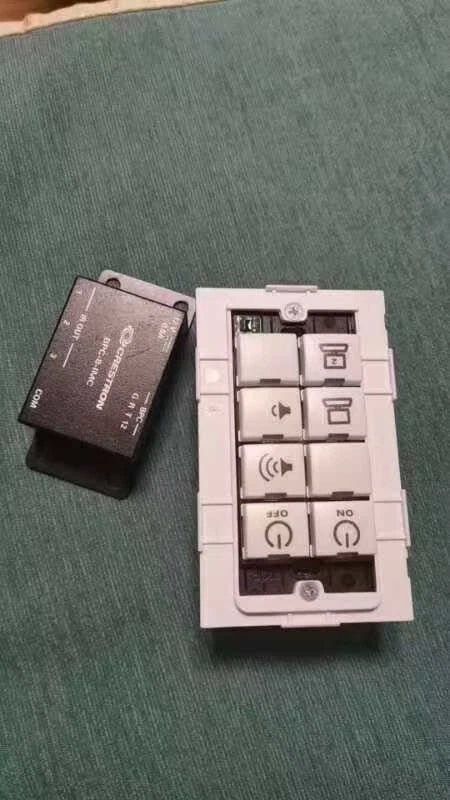 1PcS Test OK CRESTRON BPCI-8 Control Panel with FedEx or DHL Shipping