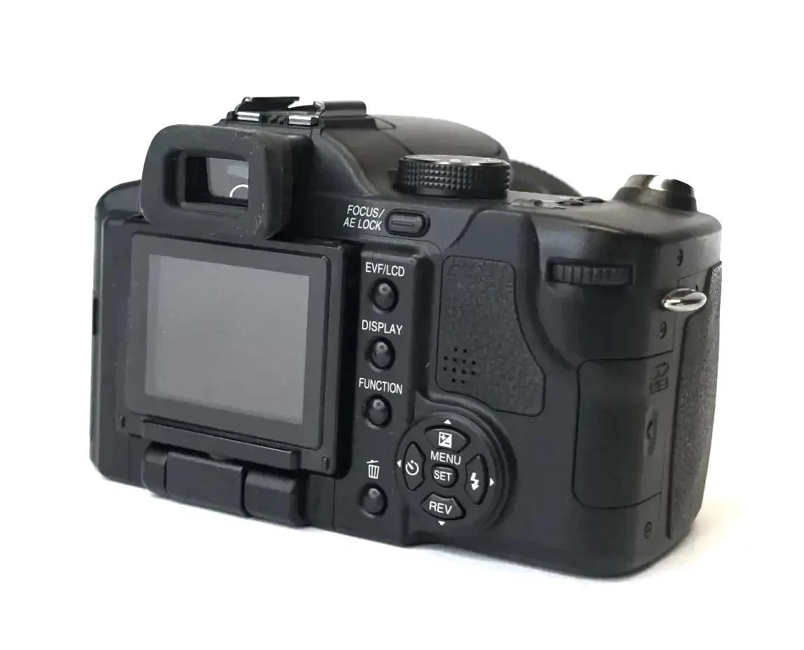 Panasonic Lumix DMC-FZ50 10MP Digital Camera - Free Shipping