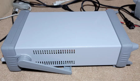 E3642A Keysight Agilent DC power supply, dual range: 0-8V/ 5A and 0-20V/ 2.5A