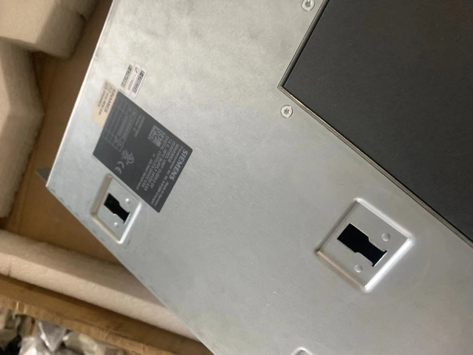 Siemens 6SL3040-1MA00-0AA0: Power Module for Variable Frequency Drives