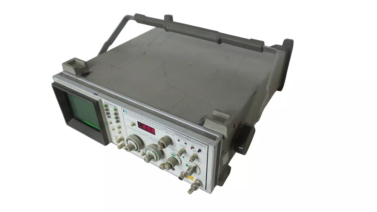 HP 853A W / HP 8558B Spectrum Analyzer