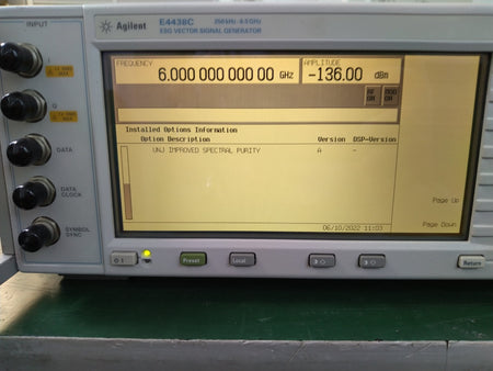 Agilent E4438C ESG Vector Signal Generator 250kHz-6GHz _0542