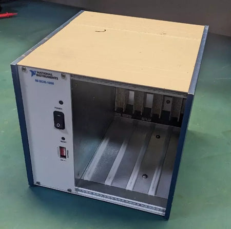 National Instruments NI SCXI-1000 4-Slot Chassis