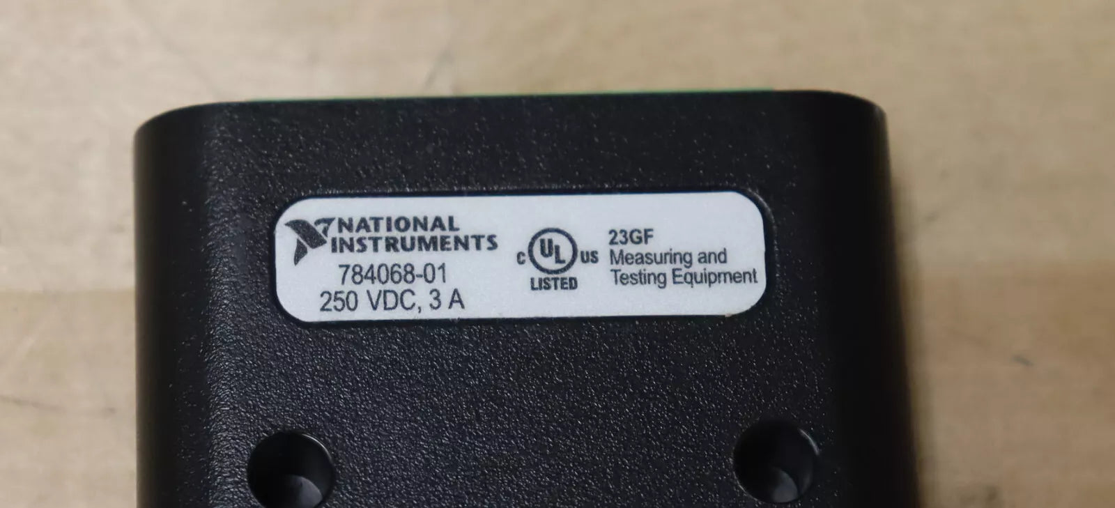 Lakeview Test and Measurement: Portable Digital Multimeter