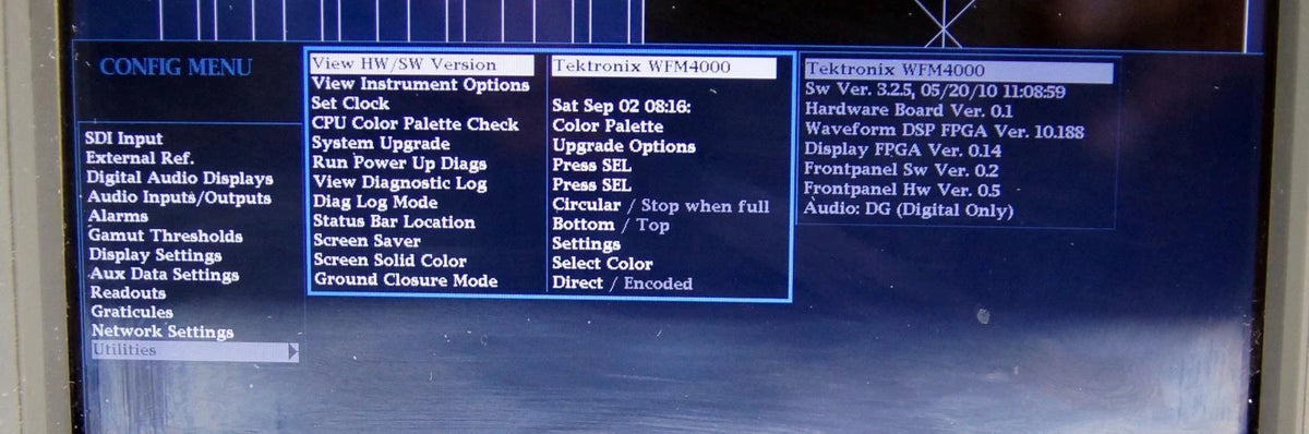 Tektronix WFM4000 Multi-Format Portable Waveform Monitor Options SD DG