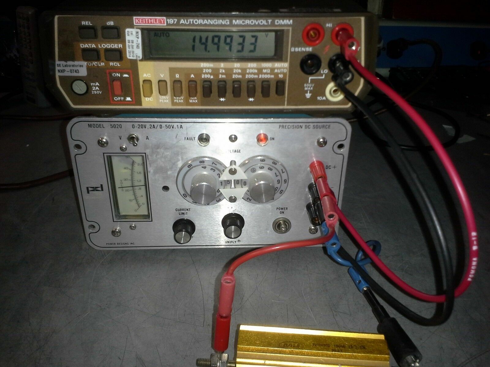 Precision DC Power Supply 0-50V 0-2A